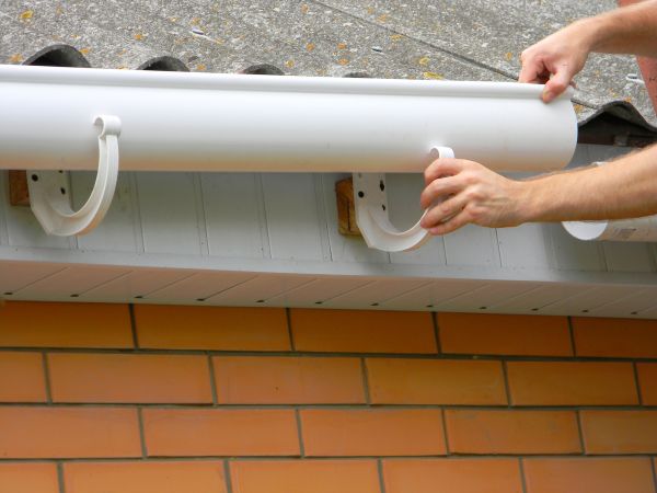 Half Round Gutter Installation in Lady Lake