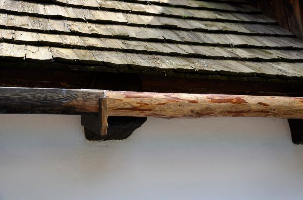 Wood Gutters Installation in Lady Lake